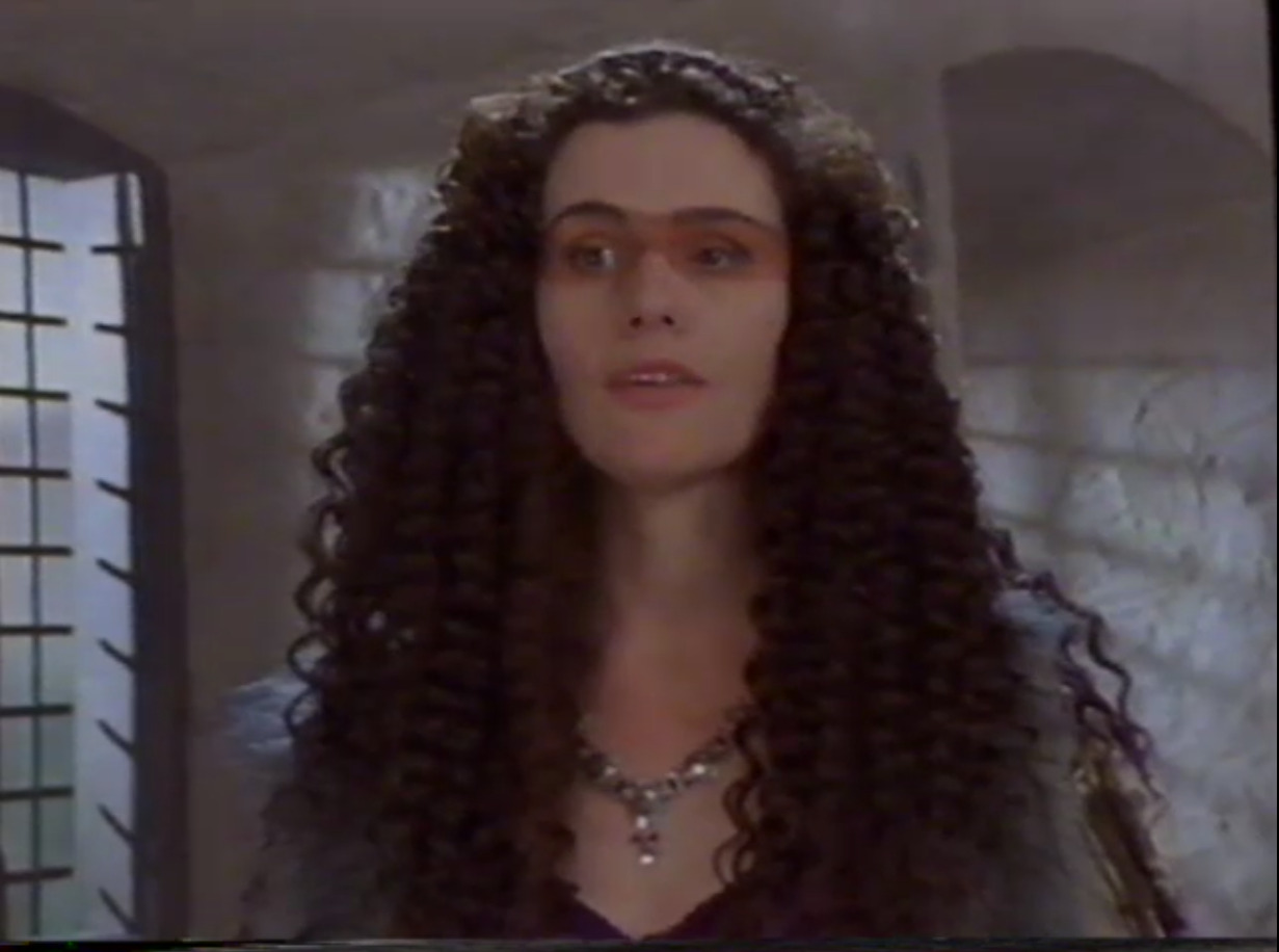 Screenshot of Maeve from the digitized Italian release for the 'Queen Deirdre' episode.